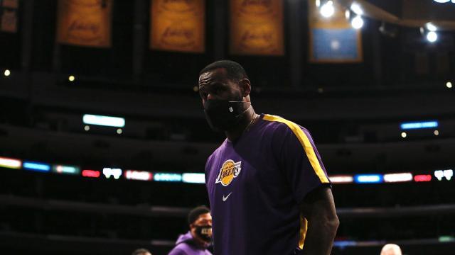 aoke-新冠疫情凶猛袭击NBA，恩比德现身说法劝大家谨慎
